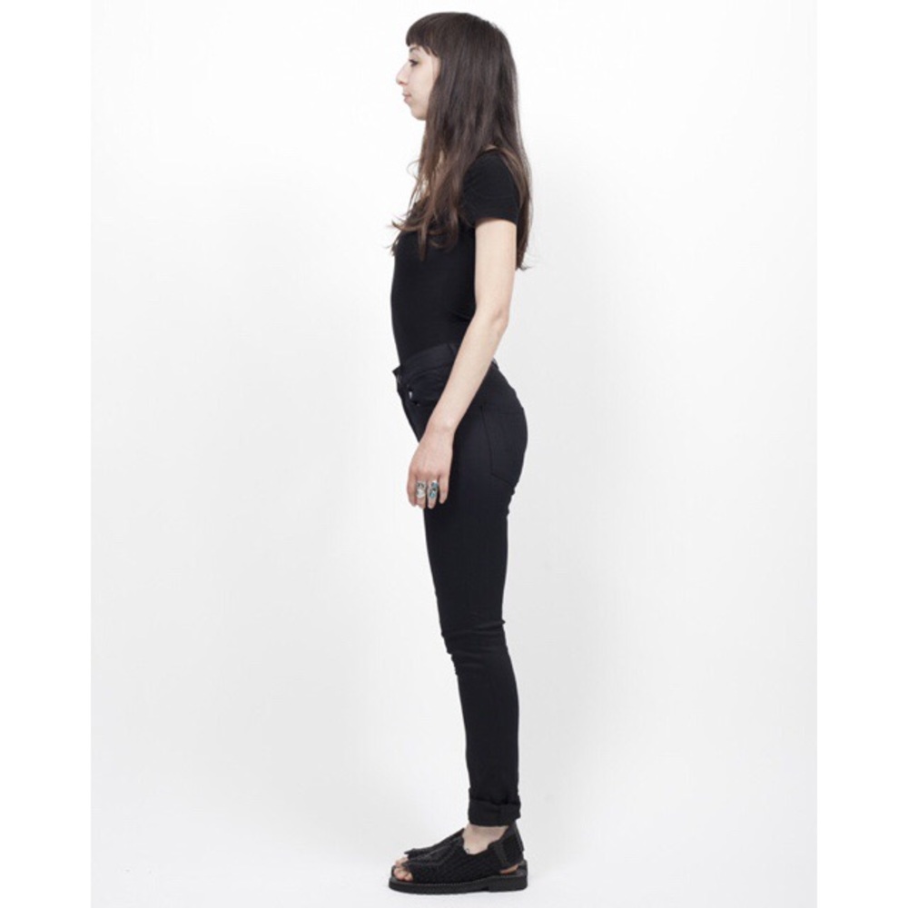 Won Hundred Brigitte -Black